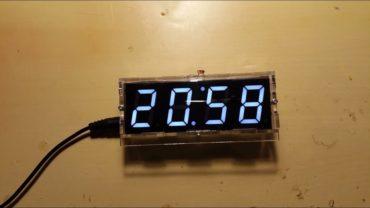 DIY LED Clock Kit: build, soldering and setting guide